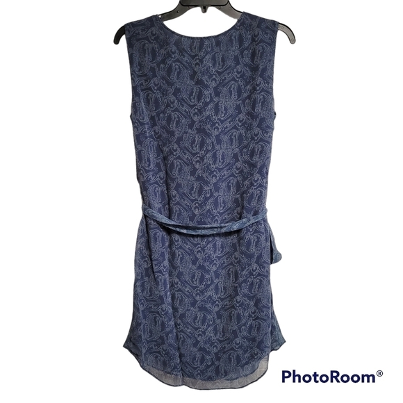 Revolve LAmade Blue Sleeveless Drape Neck Paisley Print Belted Dress Size Small - Picture 2 of 6